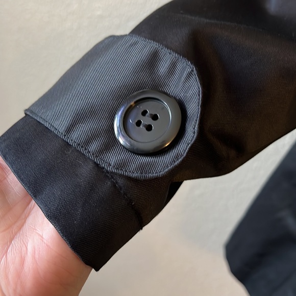 BKE Black Light Weight Coat - Picture 4 of 7